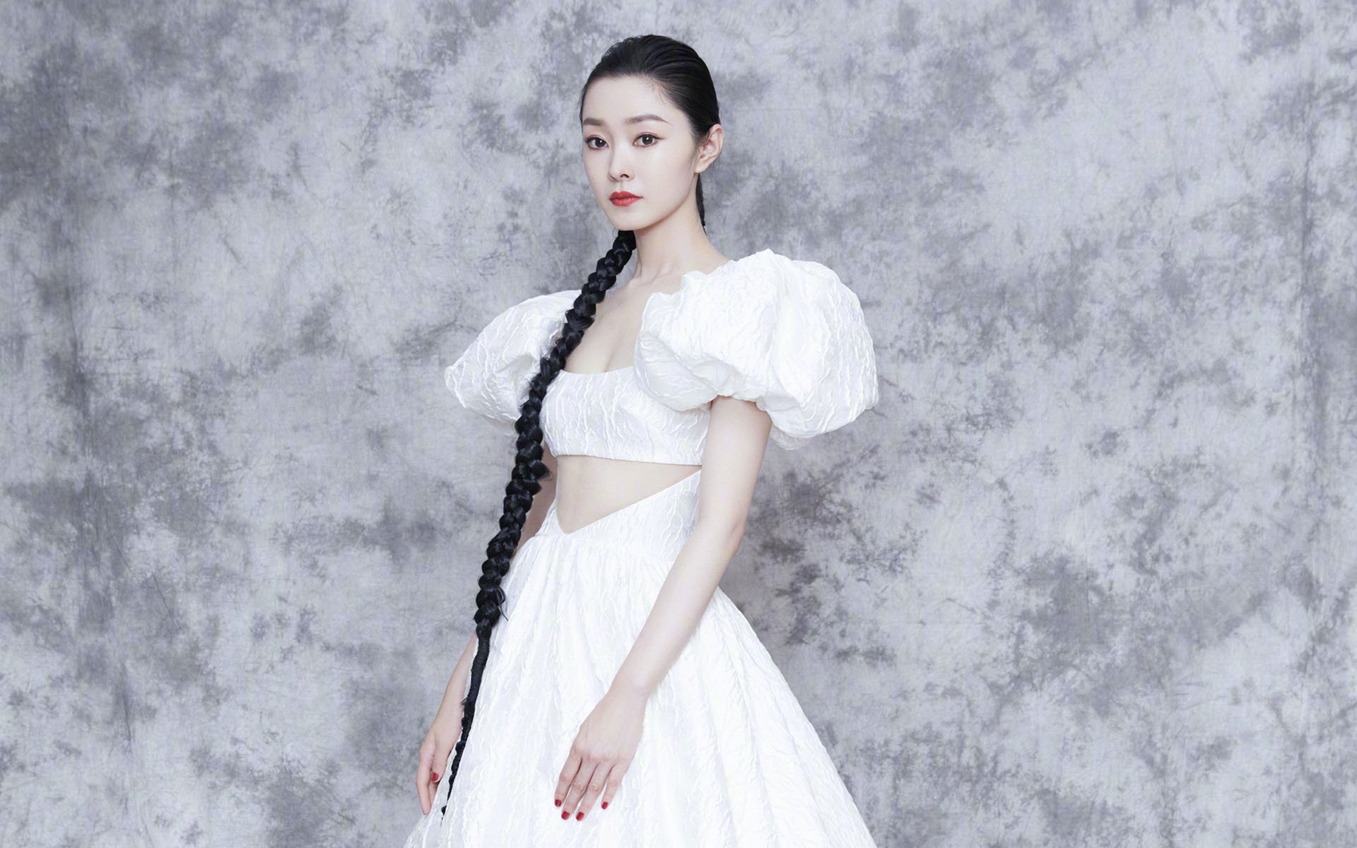 开云平台-当克罗地亚铁骑遭遇德甲巨人，贝林厄姆的大舞台法则再度应验