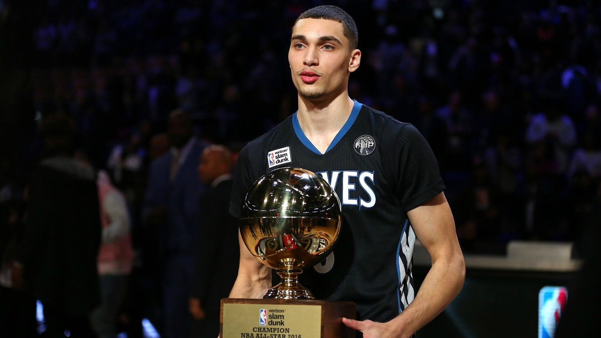 开云体育中国-磐石与狂澜，阿坎吉如何用一次非典型蜕变，定义年度焦点之战的基石